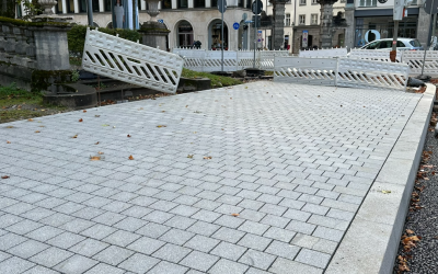 Radschnellweg und Pflasterbelag